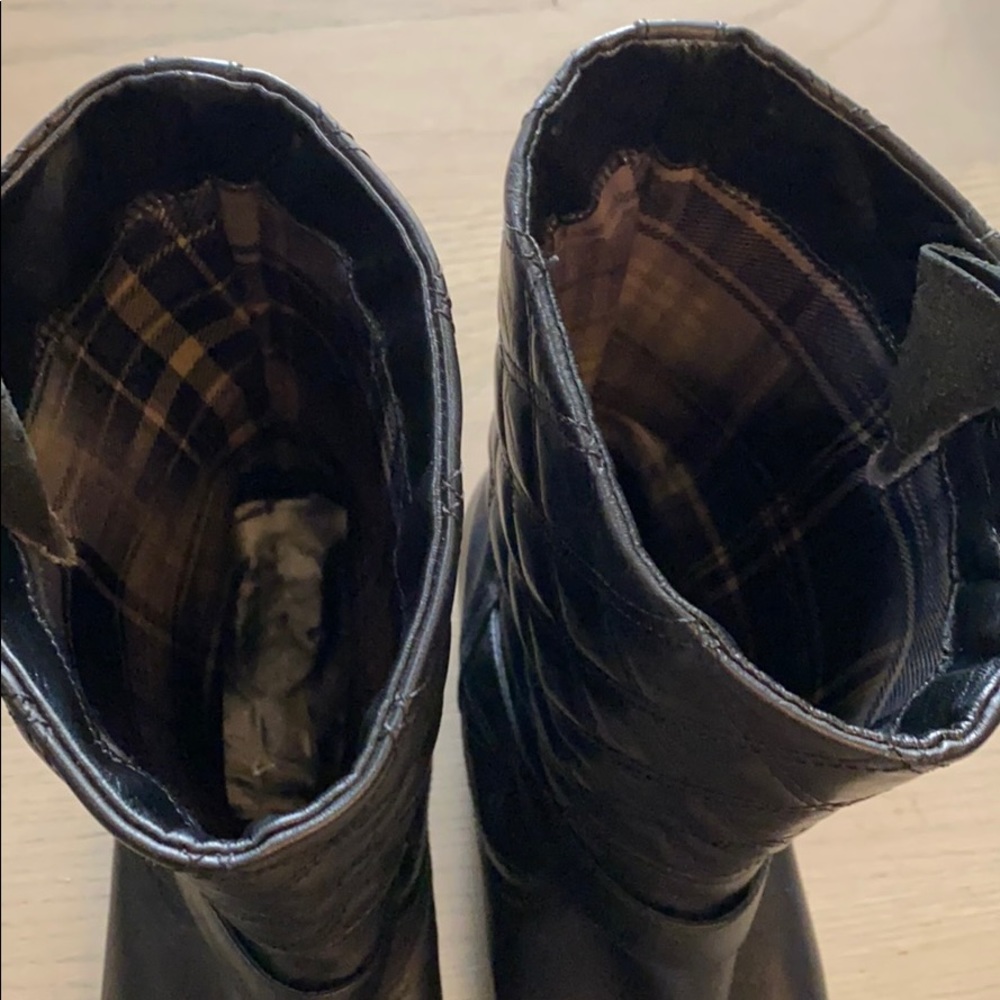 Black Leather Italian Boots - Size 10 - Picture 6 of 7